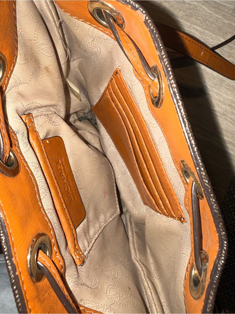 Michael Kors Brown Logo Drawstring Crossbody with Tan Trim - Picture 5 of 7